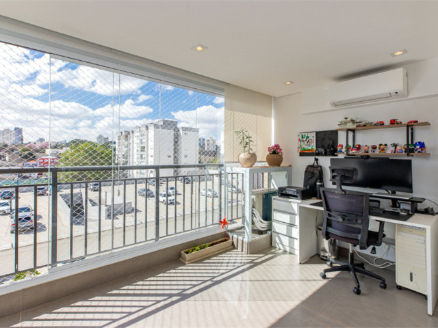 Apartamento à venda com 3 quartos, sendo 2 suítes,  em Santo Amaro, São Paulo, SP