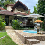 Casa à venda com 6 suítes em Massaguaçu, Caraguatatuba, SP