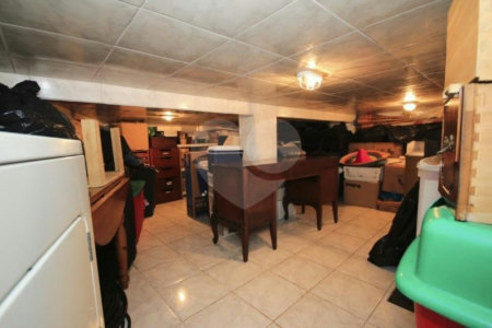Casa à venda com 3 quartos, sendo 2 suítes,  em Vila Tramontano, São Paulo, SP