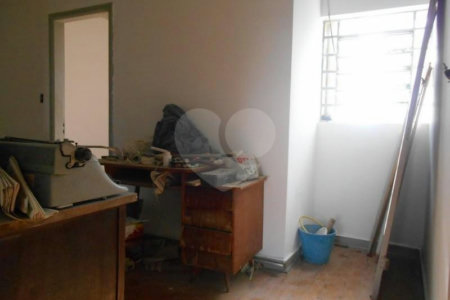 Casa à venda com 3 quartos em Mirandópolis, São Paulo, SP