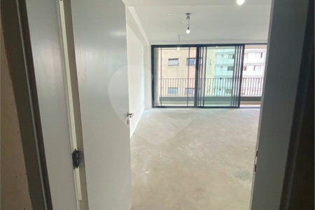 Apartamento à venda com 3 suítes em Perdizes, São Paulo, SP