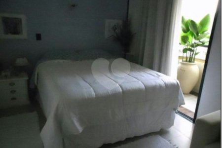 Apartamento à venda com 3 quartos, sendo 1 suíte, em Vila Andrade, São Paulo, SP