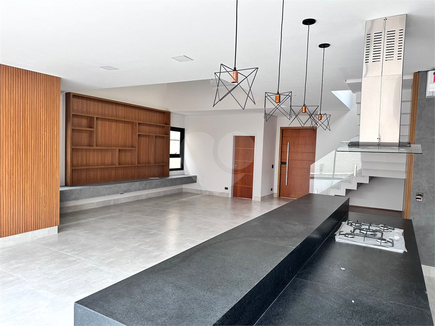 Casa à venda com 3 suítes no condomínio Residencial Central Parque, Salto - SP