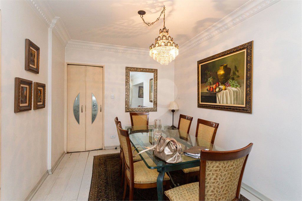 Apartamento à venda com 3 quartos, sendo 1 suíte, em Jardim Paulista, São Paulo, SP
