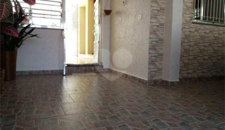 Sobrado à venda com 3 quartos, sendo 1 suíte,  em Mooca, São Paulo, SP