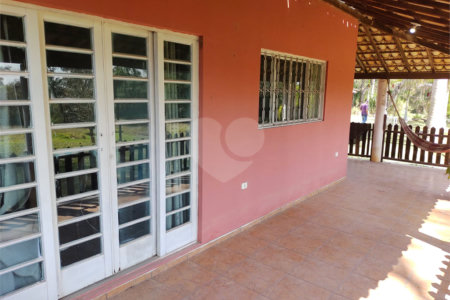 Chácara à venda com 4 quartos em Residencial Chácara da Planície, Sorocaba, SP
