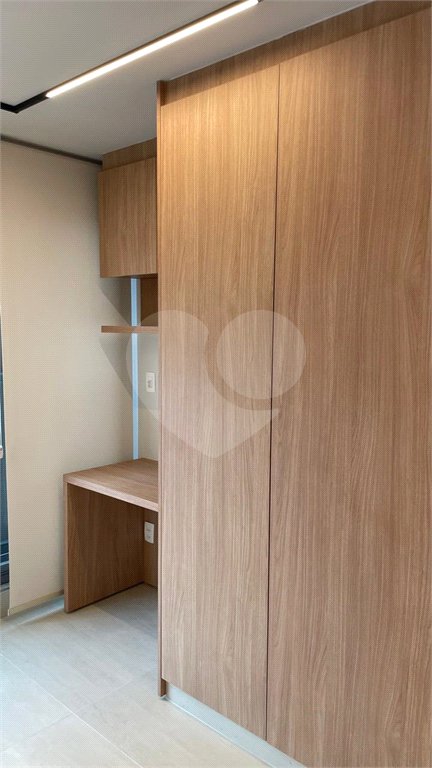 Apartamento à venda ou para alugar com 2 suítes em Pinheiros, São Paulo, SP