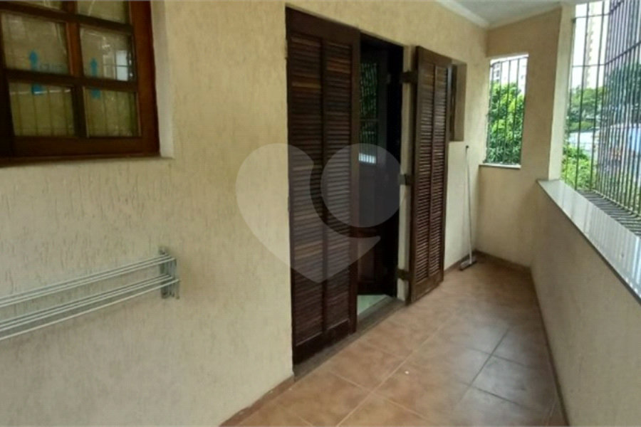 Sobrado para alugar com 3 quartos, sendo 1 suíte, em Parque Maria Domitila, São Paulo, SP