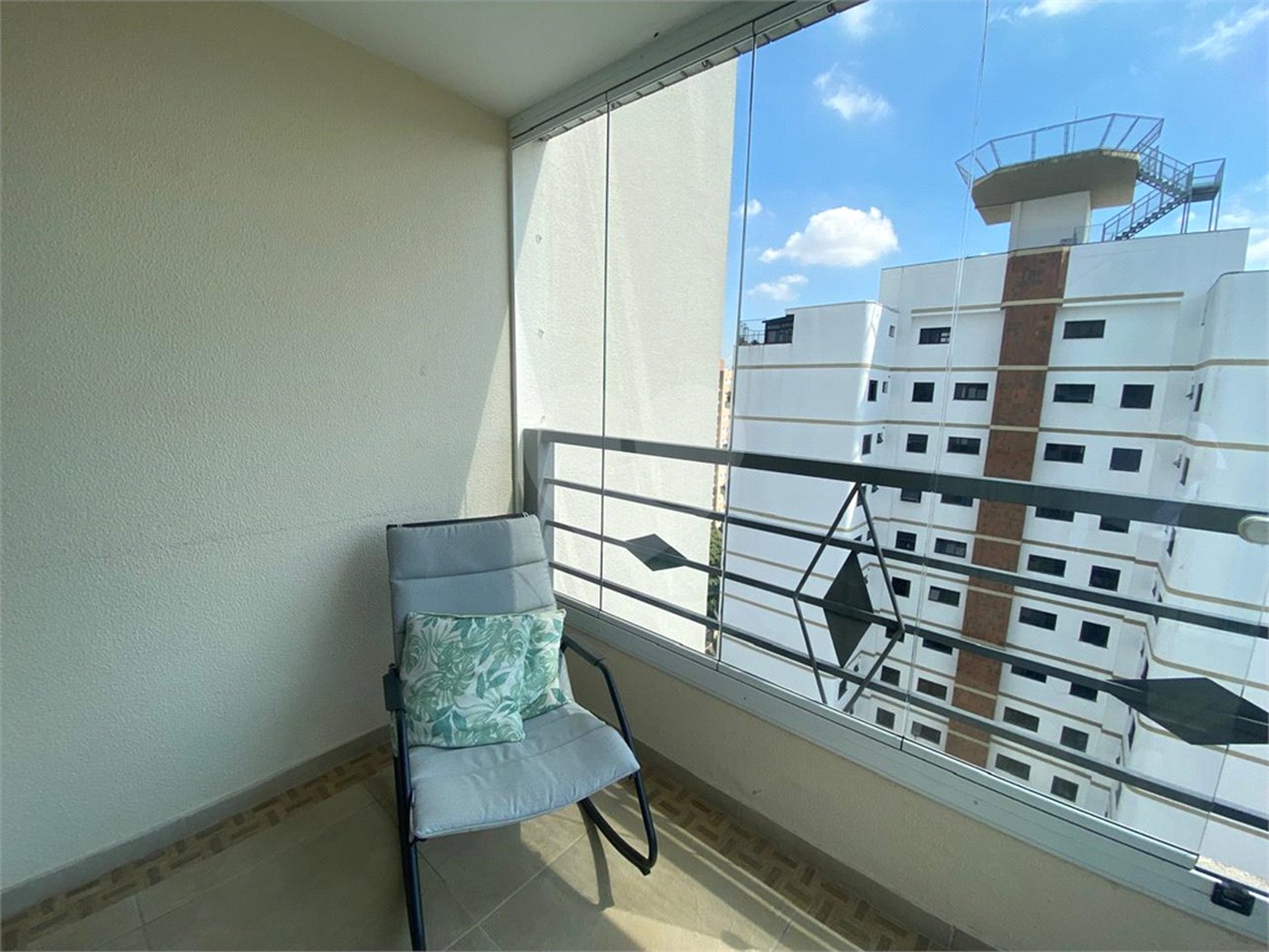 Apartamento à venda com 4 quartos, sendo 2 suítes, em Vila Hamburguesa, São Paulo, SP