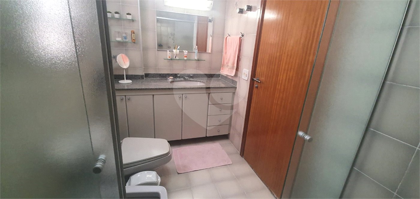 Apartamento à venda com 4 quartos, sendo 3 suítes,  em Perdizes, São Paulo, SP