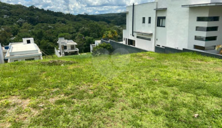 Terreno à venda no condomínio Brisa 1, Mogi das Cruzes - SP
