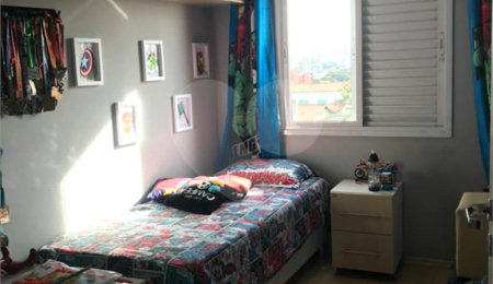 Casa à venda com 3 quartos, sendo 1 suíte,  no condomínio Villaggio Portobello, São Paulo - SP
