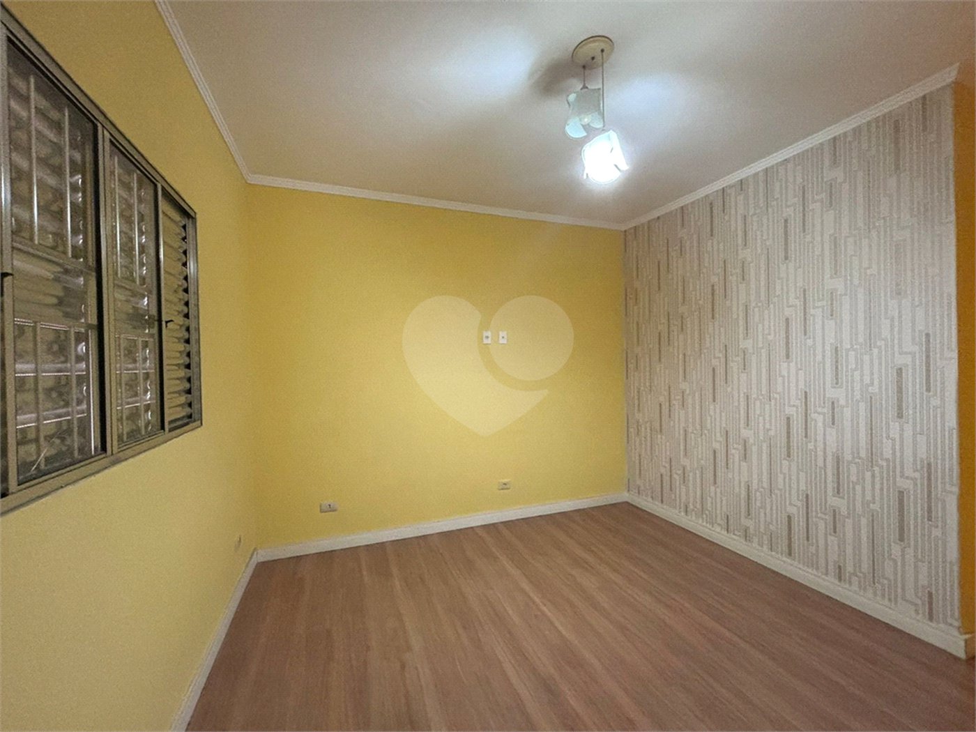 Casa à venda com 2 quartos, sendo 1 suíte, em Nova Cerejeira, Atibaia, SP