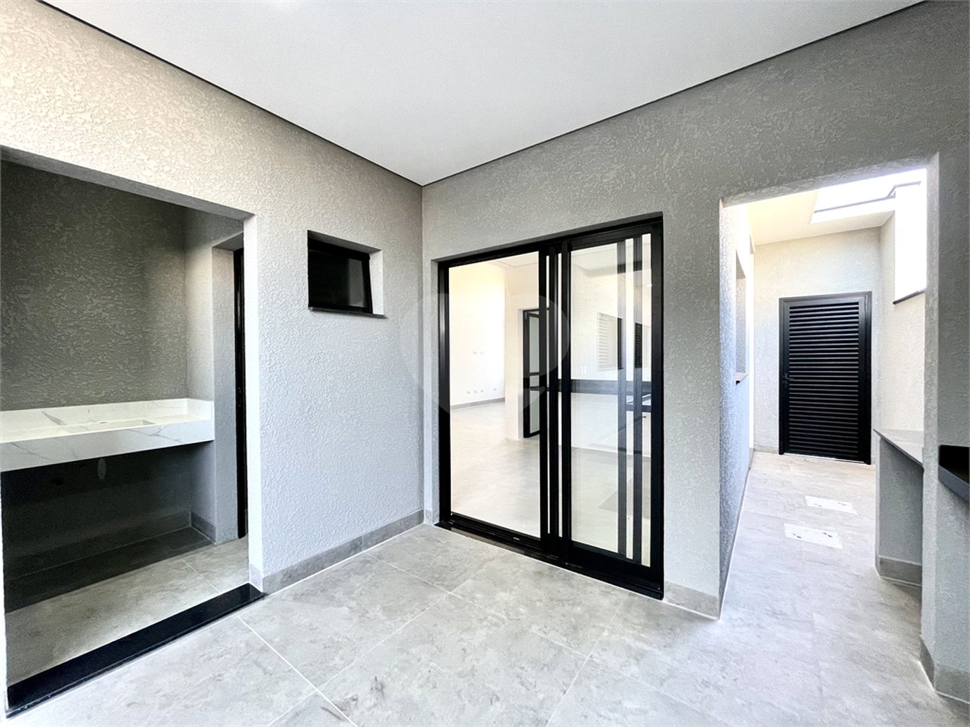 Casa à venda com 3 quartos, sendo 1 suíte,  no condomínio Residencial Villagio Wanel, Sorocaba - SP