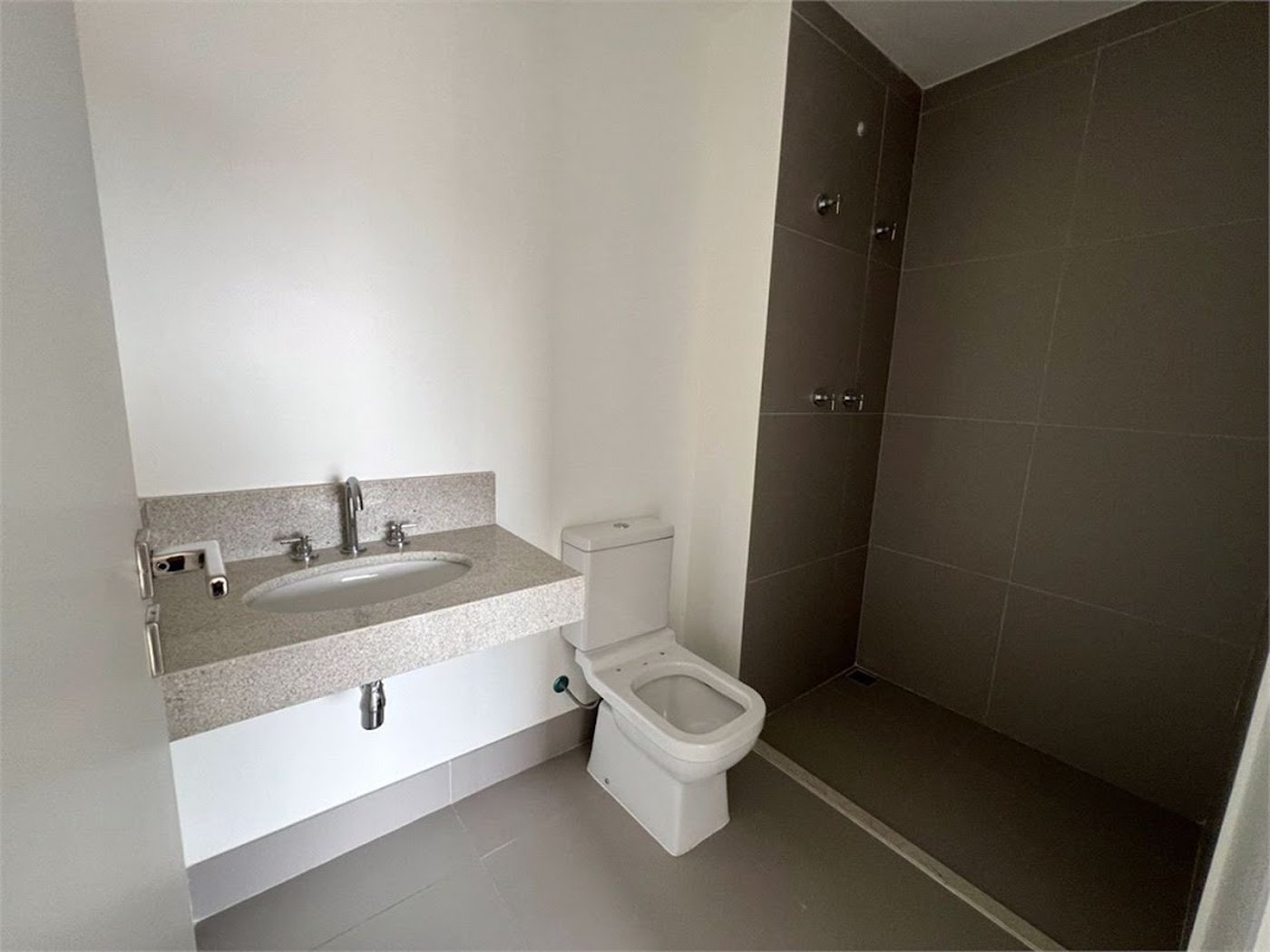 Apartamento Residencial à venda, Boqueirão, Santos - AP1326.