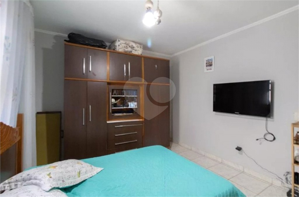 Casa à venda com 2 quartos, sendo 1 suíte, em Jardim Santa Clara, Guarulhos, SP