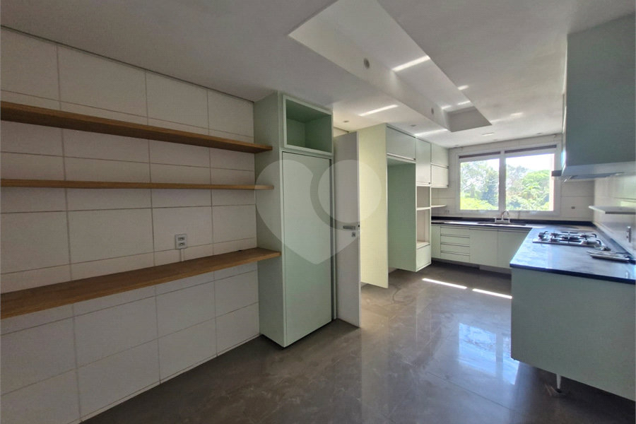 Apartamento para alugar com 3 suítes em Santana, São Paulo, SP