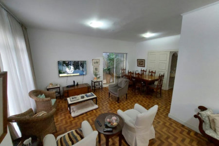 Casa para alugar com 3 quartos em Água Branca, São Paulo, SP