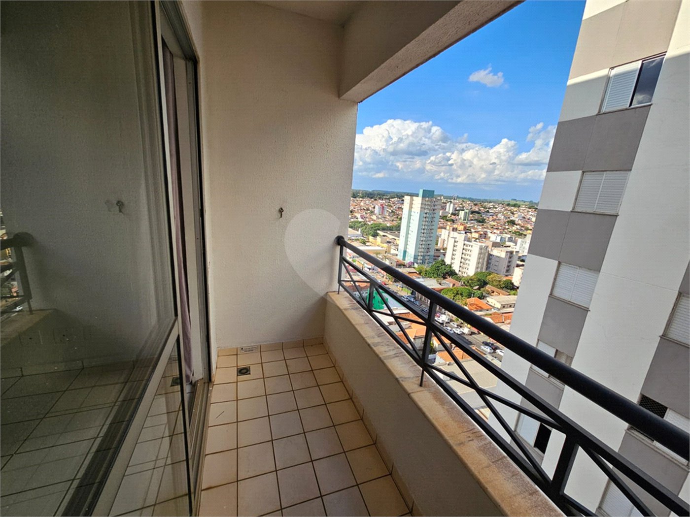 Apartamento com 3 dormitórios à venda no centro de São Carlos