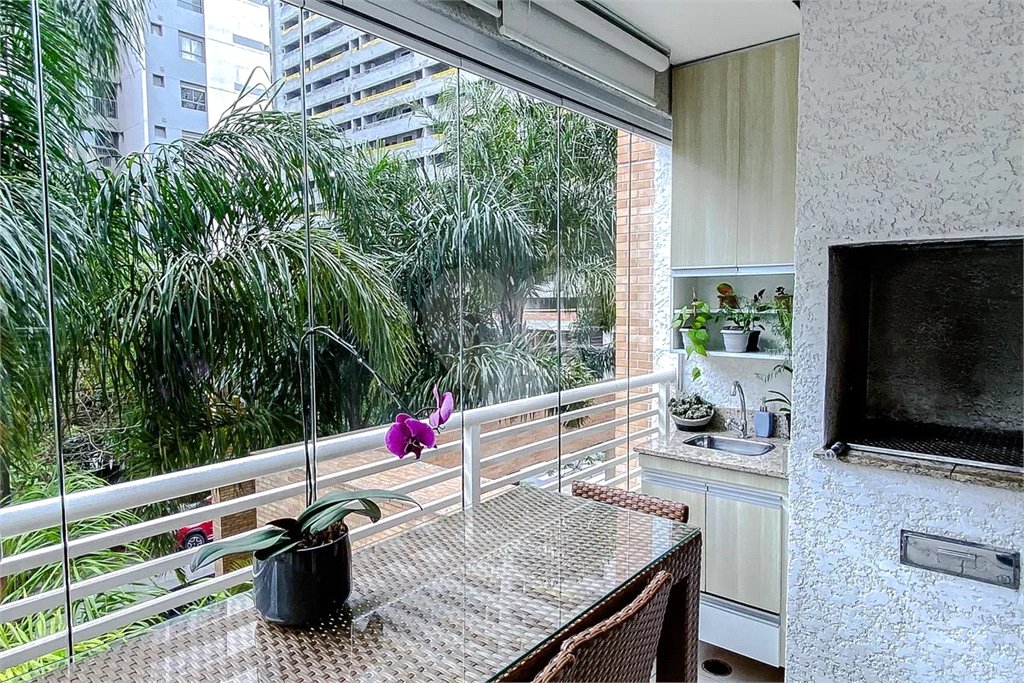 Duplex de 96m2 decorado com varanda gourmet e 2 vagas no Alto do Ipiranga