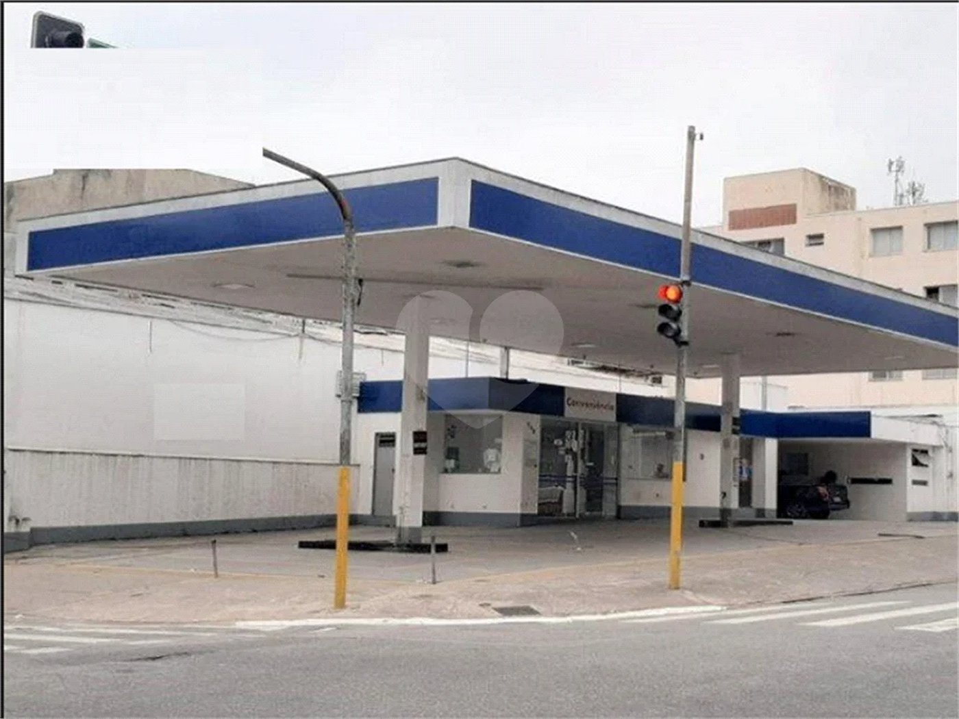 Espaço ideal para posto de gasolina, farmácia e loja no Bom Retiro