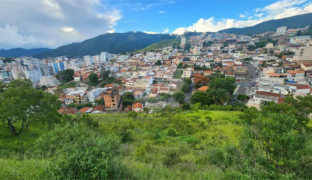 Terreno à venda em Jardim Cascatinha, Poços de Caldas, MG