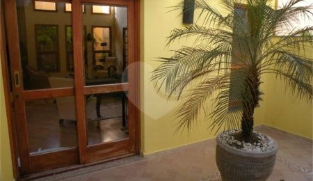 Casa à venda ou para alugar com 5 suítes em Parque dos Príncipes, São Paulo, SP