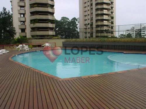 Apartamento à venda com 3 suítes em Vila Suzana, São Paulo, SP