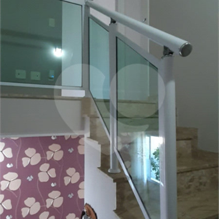 Casa à venda com 3 quartos, sendo 1 suíte,  no condomínio Liberty, Mogi das Cruzes - SP