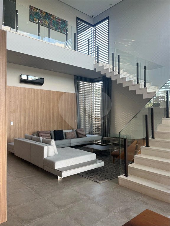 Casa à venda com 4 suítes no condomínio Residencial Campo de Toscana, Vinhedo - SP