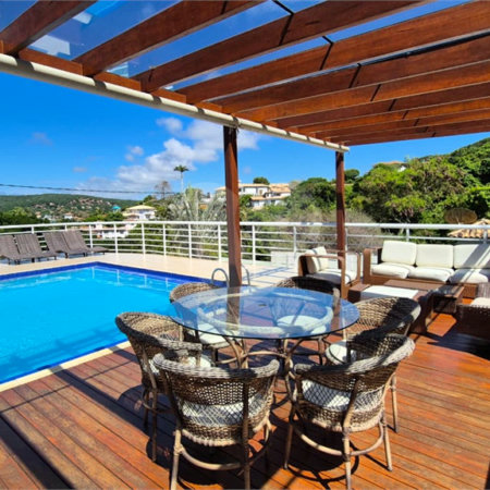 Casa à venda com 6 quartos, sendo 4 suítes, em Ferradura, Armação dos Búzios, RJ