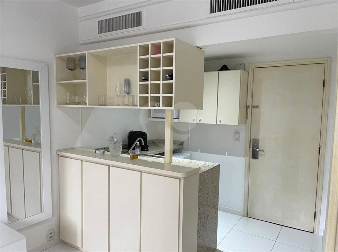 Apartamento à venda com 1 suíte em Jardim Paulista, São Paulo, SP