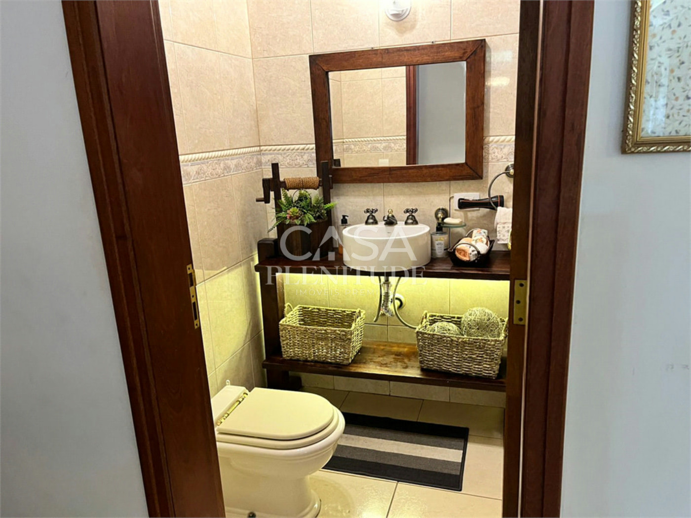 Casa em condomínio à venda com 3 quartos, sendo 1 suíte,  em Itapecerica, Salto, SP