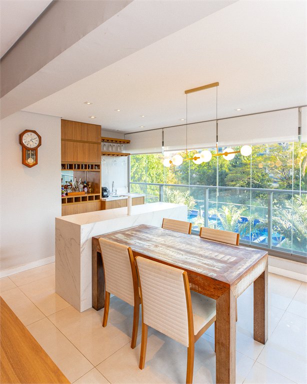 Apartamento à venda com 3 quartos, sendo 1 suíte, em Chácara Santo Antônio (zona Sul), São Paulo, SP