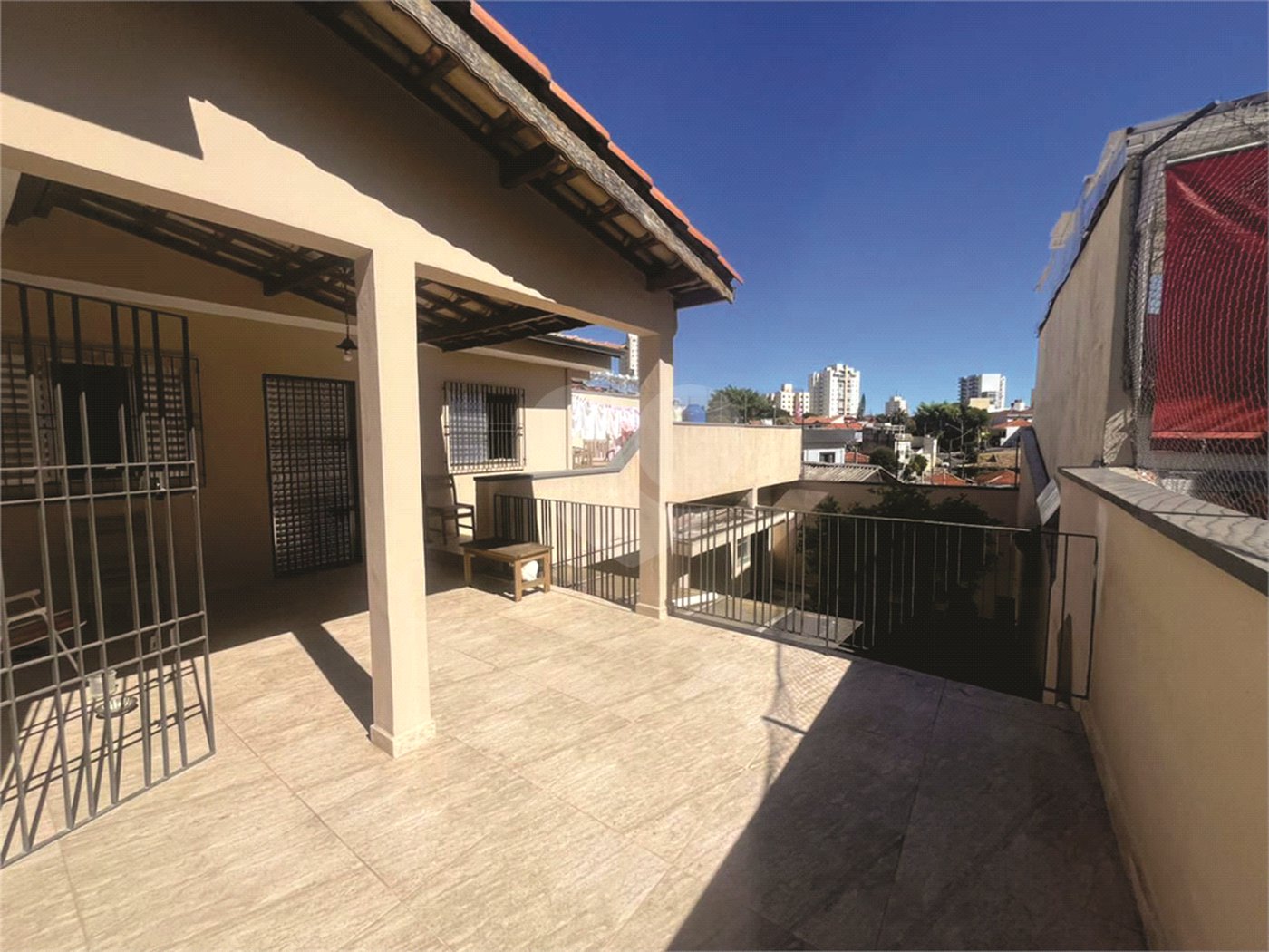 Sobrado à venda com 4 quartos, sendo 2 suítes, em Jardim do Colégio (zona Norte), São Paulo, SP