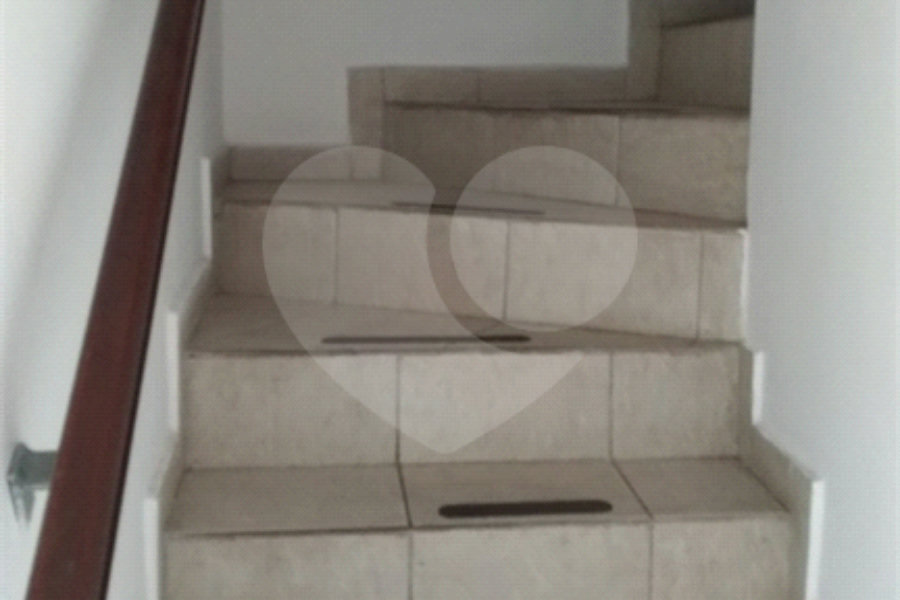 Sobrado à venda com 2 quartos em Santana, São Paulo, SP