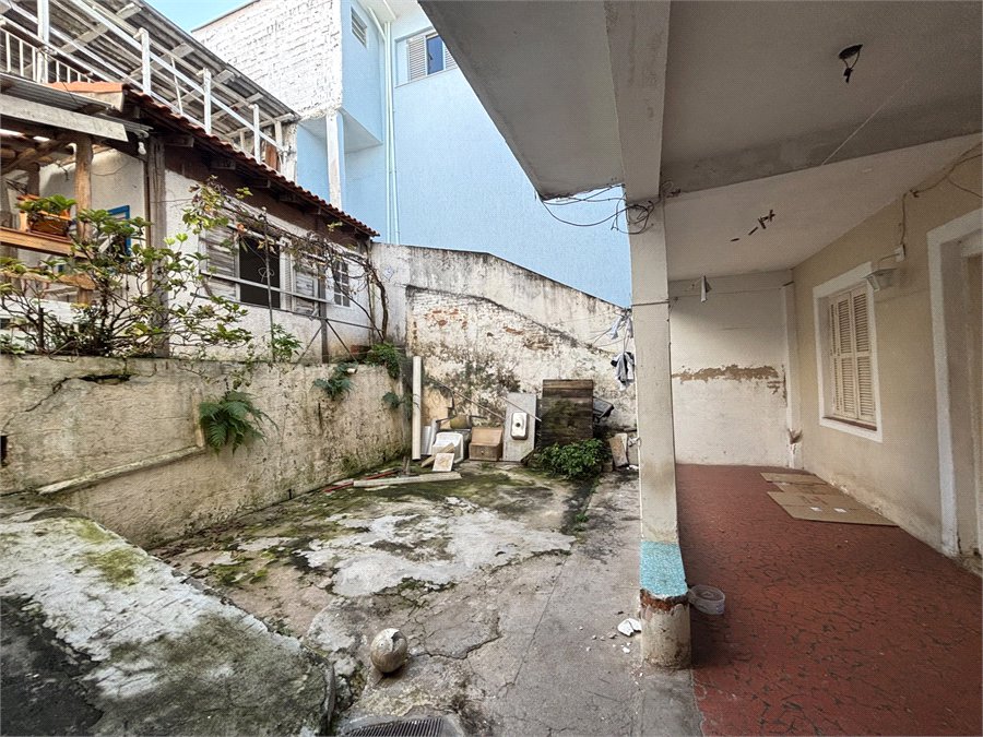 Sobrado à venda com 4 quartos em Vila Paulicéia, São Paulo, SP