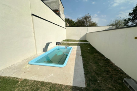 Sobrado à venda com 3 quartos, sendo 1 suíte,  em Jardim Esperança, Mogi das Cruzes, SP