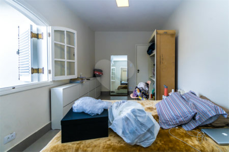 Casa à venda com 3 quartos, sendo 1 suíte, em Brooklin Paulista, São Paulo, SP