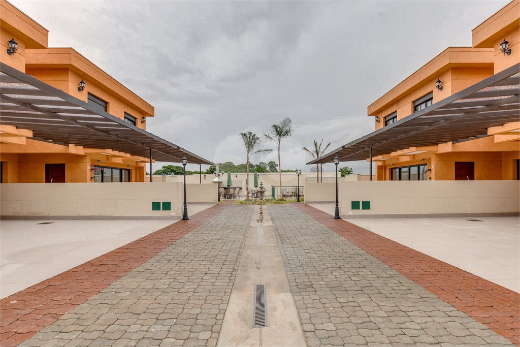 Casa à venda com 4 suítes no condomínio Collina DI Fiori, São Paulo - SP
