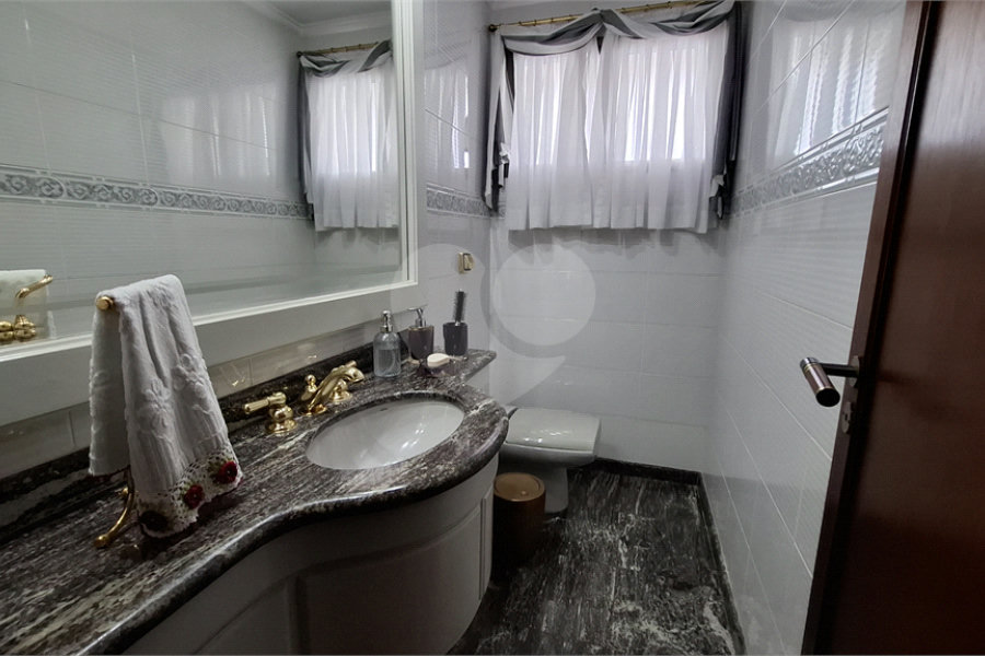 Apartamento à venda com 4 suítes em Santana, São Paulo, SP