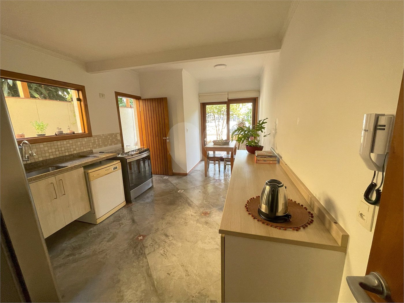 Casa à venda com 3 suítes em Santo Amaro, São Paulo, SP