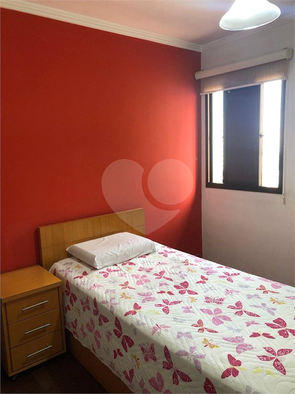 Apartamento com 3 dormitórios, Bairro Saúde,, Muito proximo do metro São Judas e da Igreja!