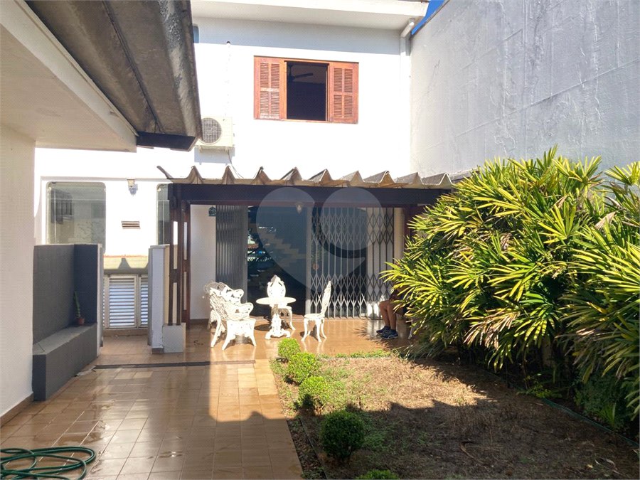 Sobrado para alugar com 4 quartos, sendo 2 suítes, em Alto da Boa Vista, São Paulo, SP