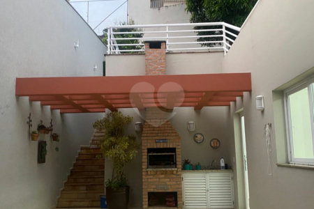Sobrado à venda com 3 suítes em Água Fria, São Paulo, SP