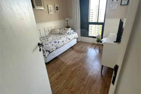Apartamento à venda com 3 quartos, sendo 2 suítes, em Vila Suzana, São Paulo, SP