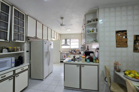 Cobertura com 3 dormitórios à venda, 310 m² por R$ 1.599.000,00 - Porto Ponta da Praia - Santos/SP