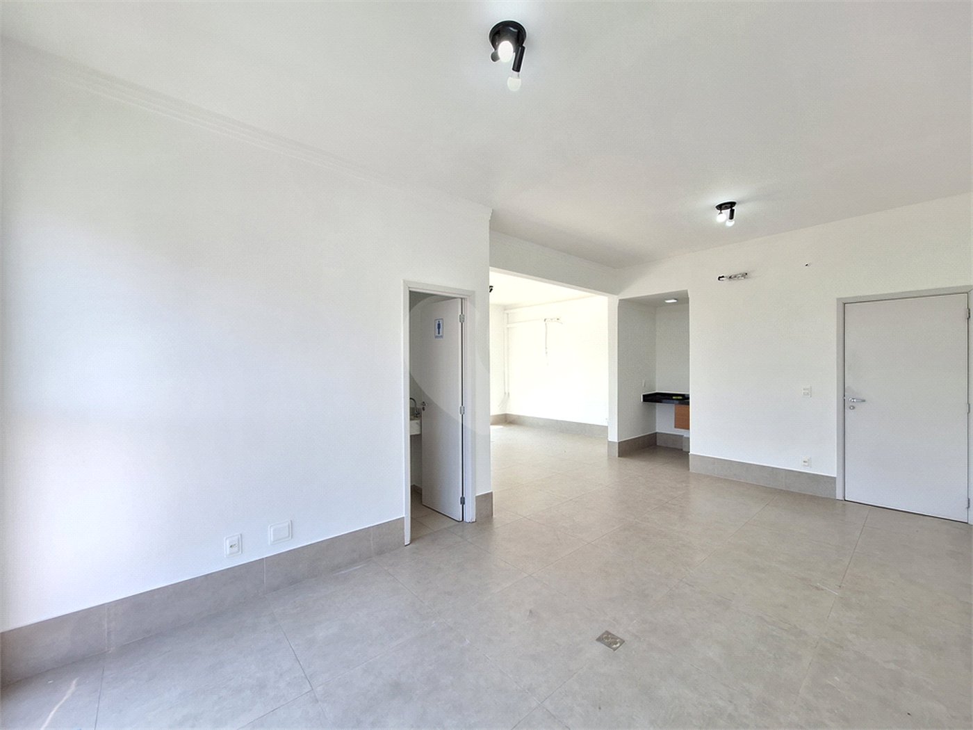 Sala à venda ou para alugar em Santa Rosa, Vinhedo, SP