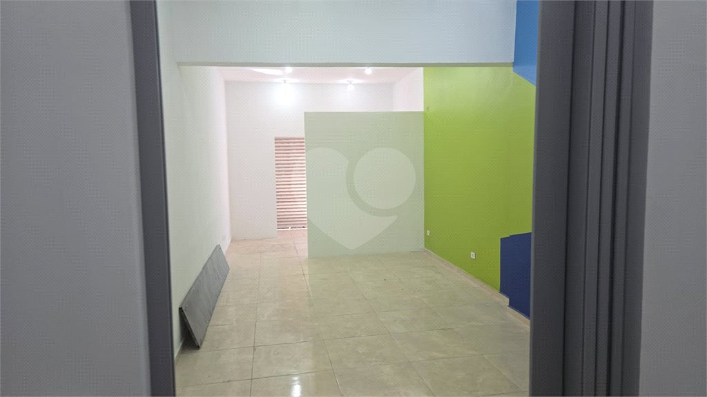 Salão para alugar em Vila Monte Belo, Itaquaquecetuba, SP