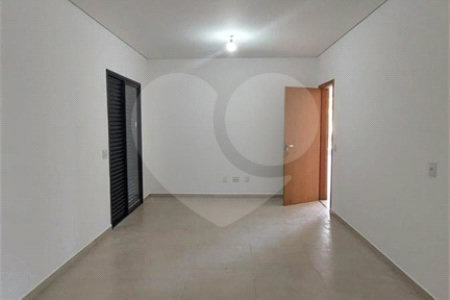 Casa à venda com 3 quartos, sendo 2 suítes, no condomínio Reserva dos Jatobás, Louveira - SP
